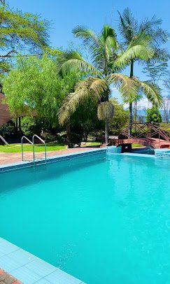 Lake Naivasha Sopa Lodge
