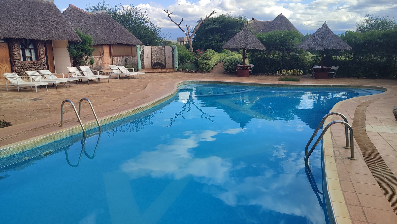 AA LODGE AMBOSELI